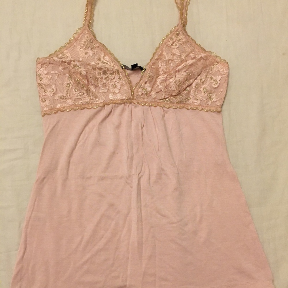 Express soft pink low cut tank